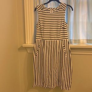 Women’s Old Navy dress
